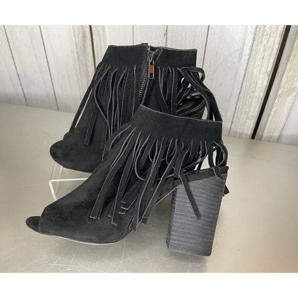 Carlos Women's Shoes Booties Leather Suede Black Fringed Chunky Heels Size 7.5 - Picture 1 of 6